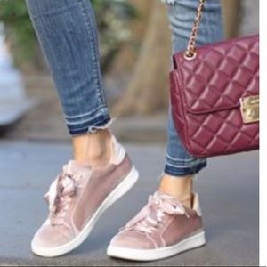 SAM EDELMAN VELVET SHOES